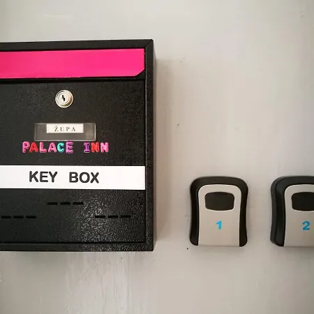 ゲストハウス Palace