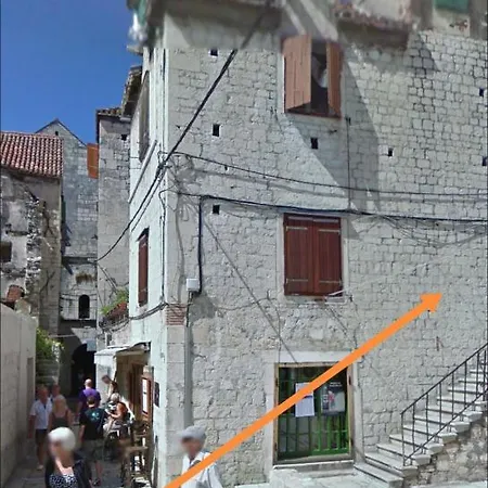 Palace بيت ضيافة