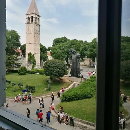 بيت ضيافة Palace