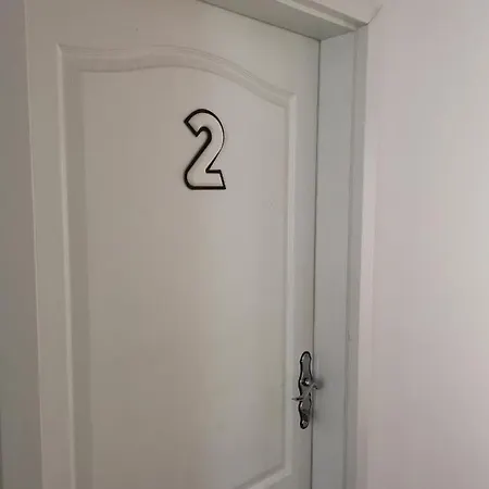 Palace Πανσιόν